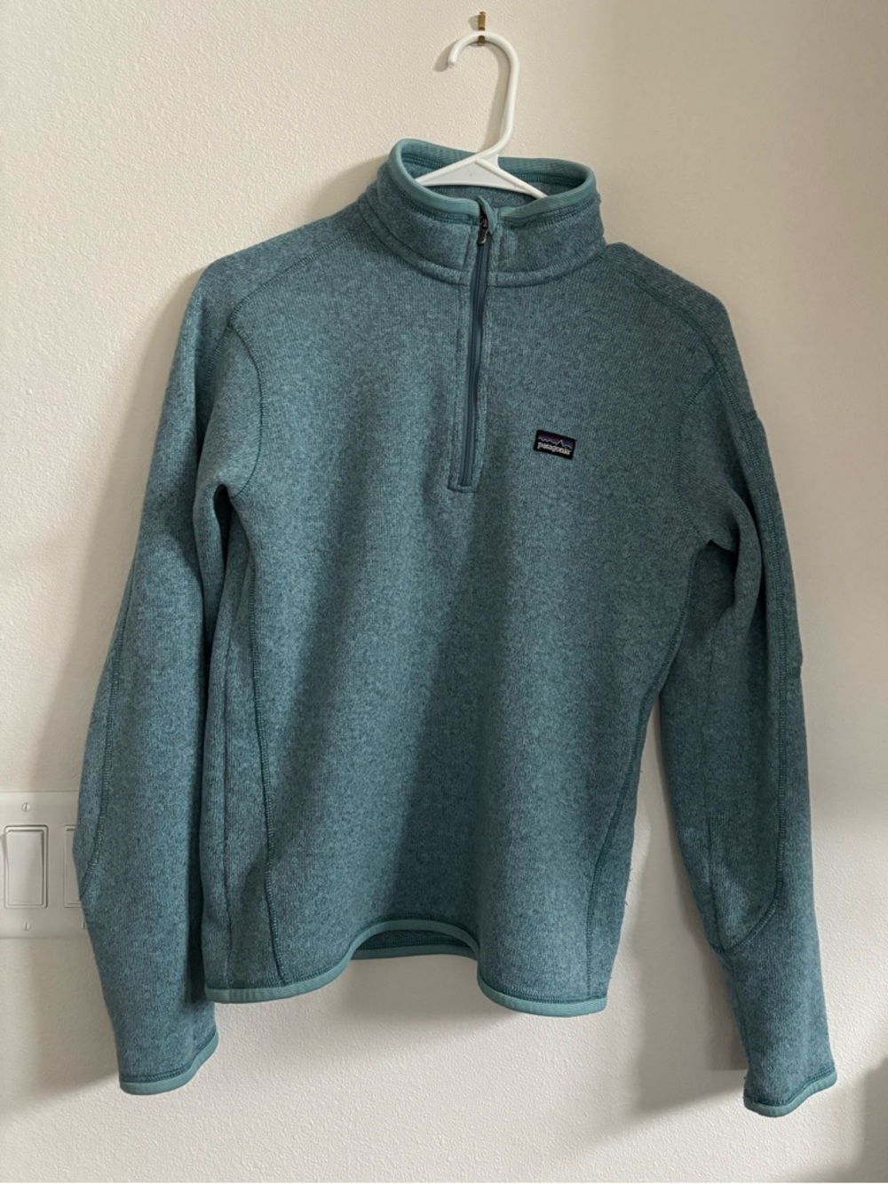 Patagonia women’s medium better sweater 1/4 zip fleece pullover blue jacket